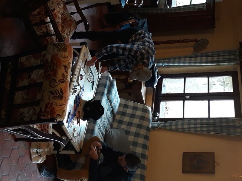 
								    Souvenir 2020 - confection_couronne.jpg